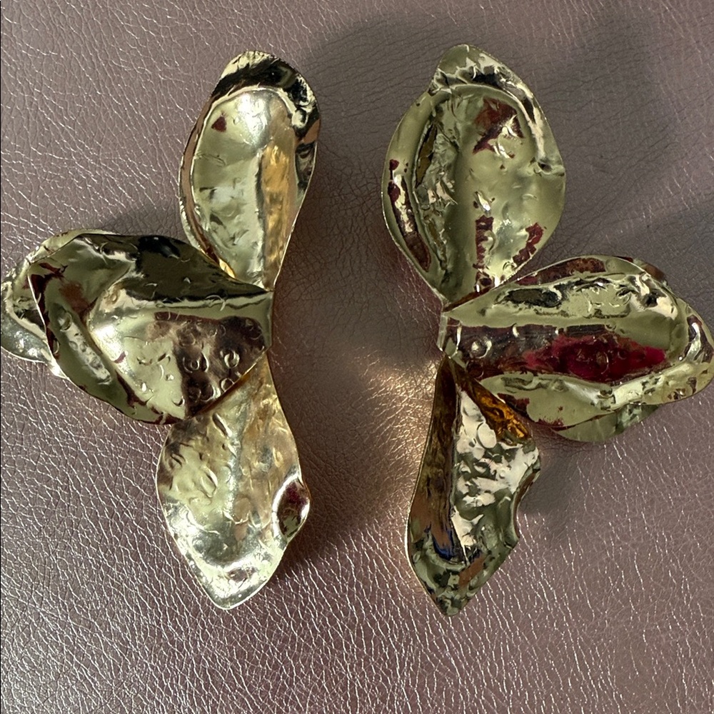 Gold Leaf Shaped Earrings